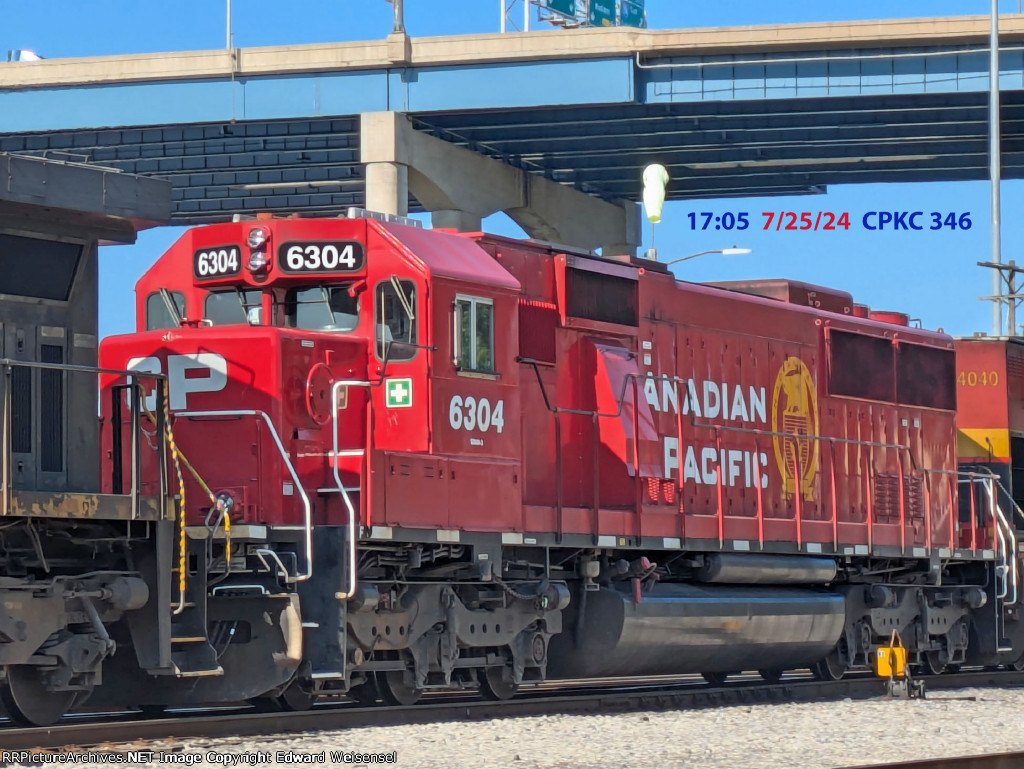 Grain loads in Muskego yard